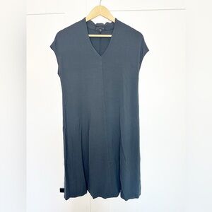 Eileen Fisher Drape V Neck Dress Medium Gray casual 
Soft Short Sleeve Swing